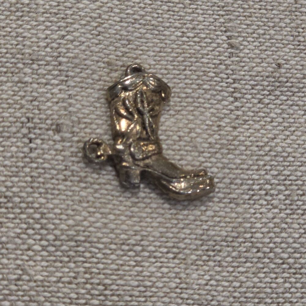 Vintage Silver Tone Cowboy Boot Charm Pendant Western Spur Detailed Jewelry